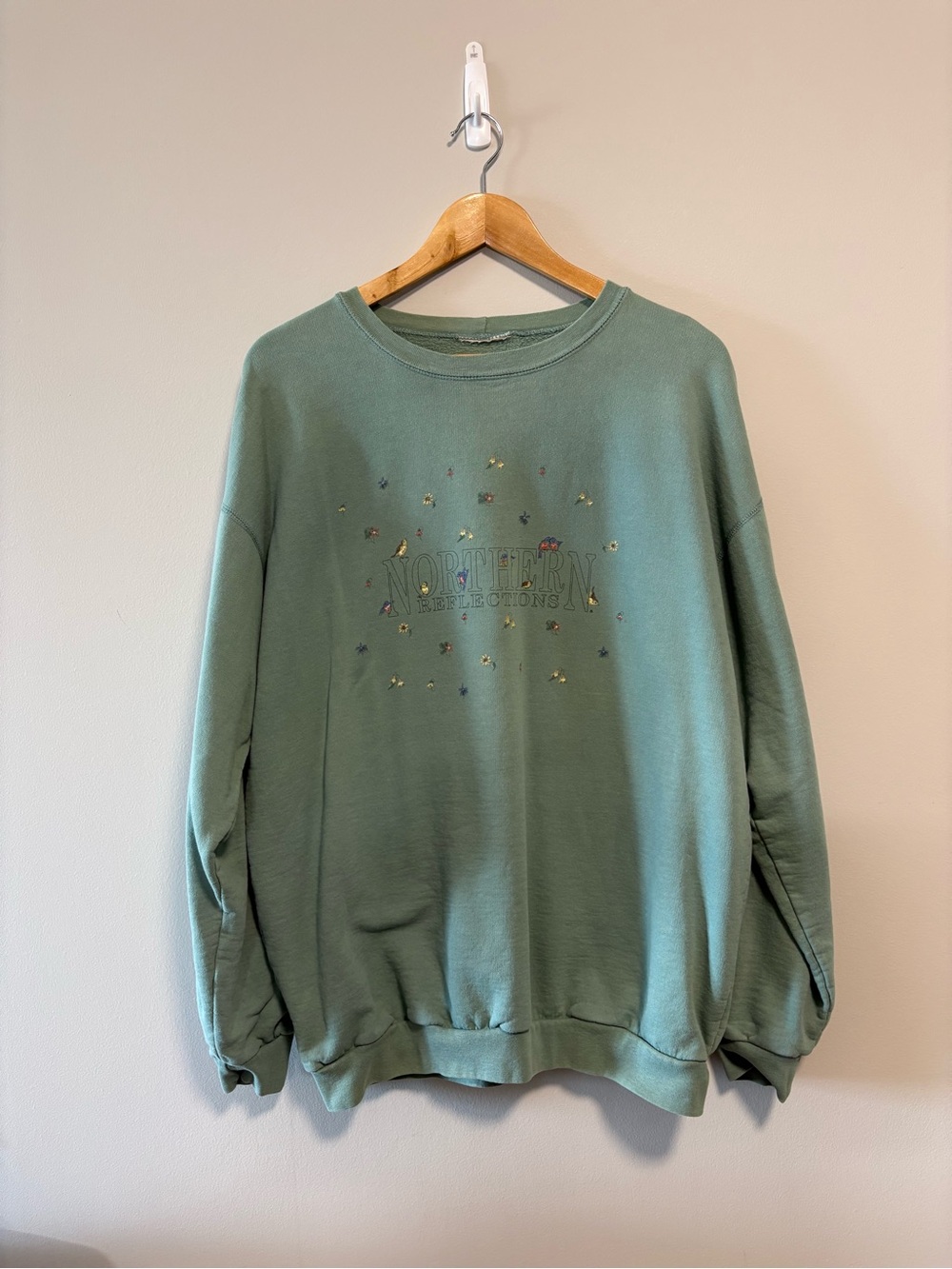 Vintage Northern Reflections Floral Crewneck Sweatshirt